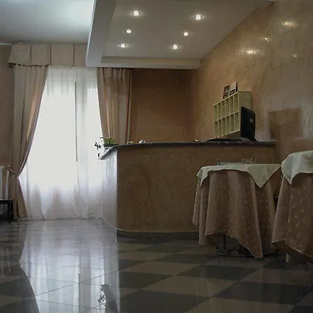 Tarsia Hotel 2*