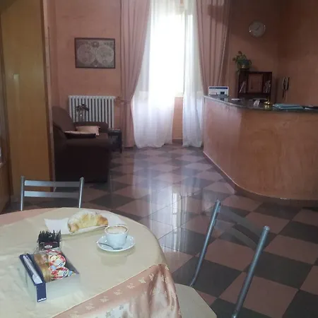 Tarsia 卡斯特罗维拉里